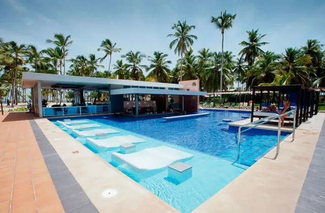 Riu Palace Macao Punta Cana piscine adultes